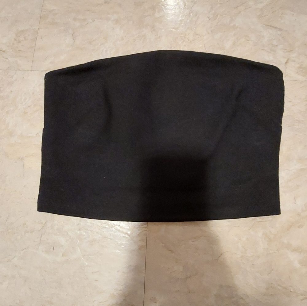 Crop top sizes XS bnwt